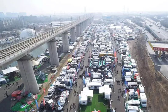 程力旅居车领衔亚洲房车展惊艳客户 大放异彩