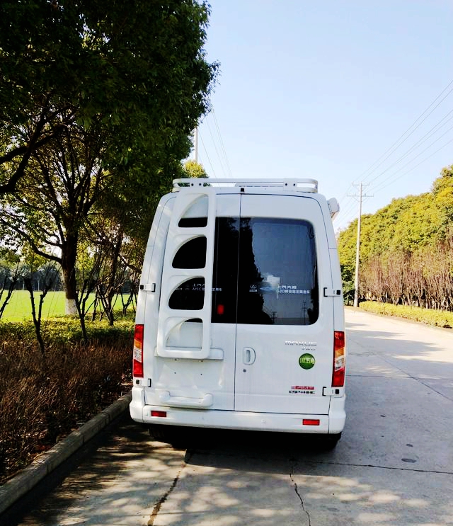 大通B型房车可睡6人 现优惠促销 车友福利!