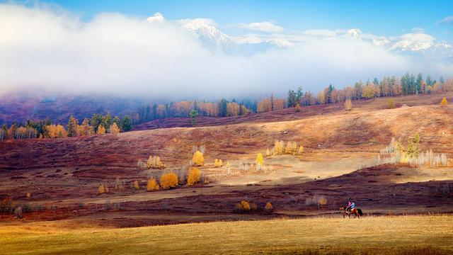 "房车"我们走，去西部自驾游