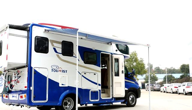同样是双拓展房车，贵有贵的道理