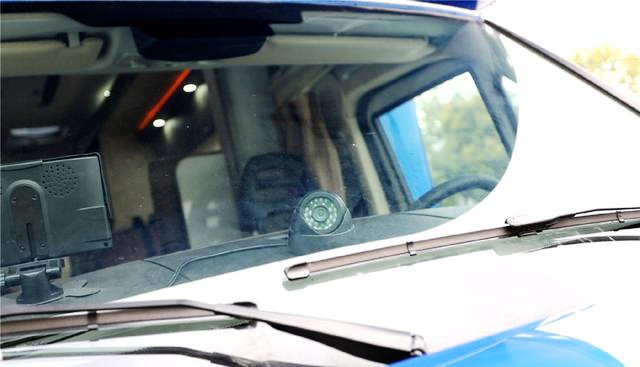 同样是双拓展房车，贵有贵的道理