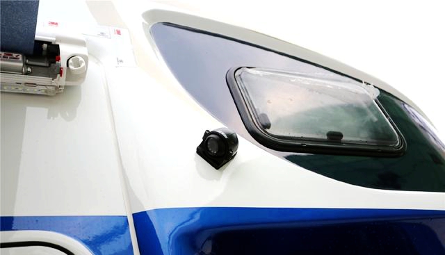 同样是双拓展房车，贵有贵的道理