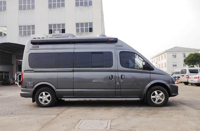 低调商务B型房车大通V80，适合长途自驾游！