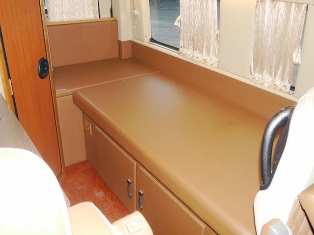 低调商务B型房车大通V80，适合长途自驾游！