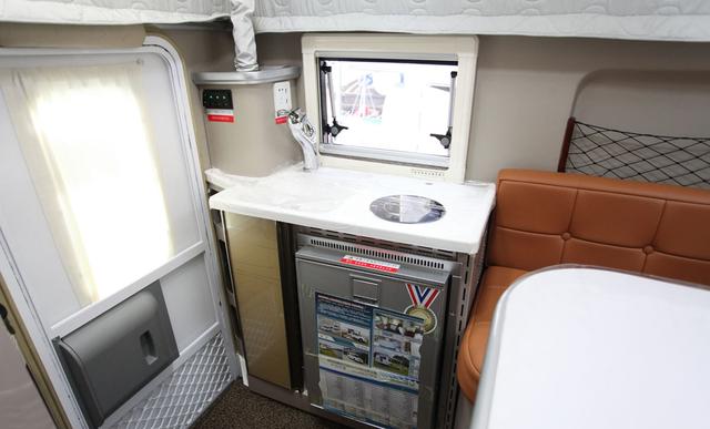 "限高" 不存在的！我可是升降顶，全时四驱房车