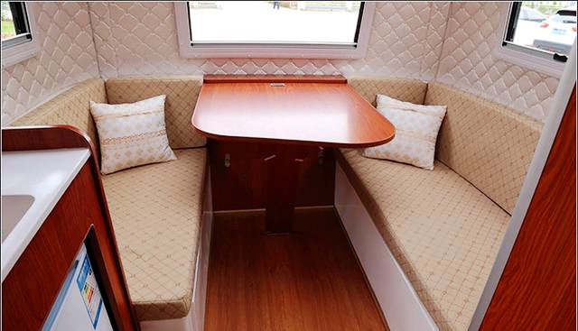 B型和C型房车贵 或许小型拖挂房车是个不错的选择