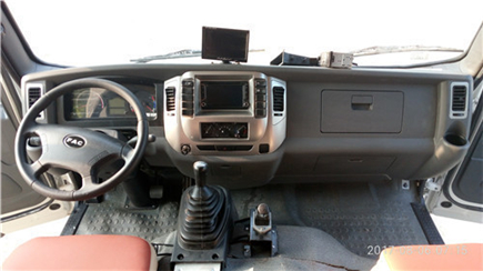 一汽凌河C型房车