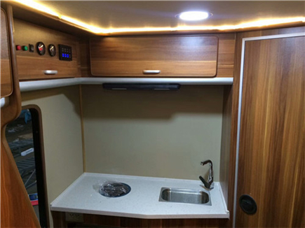 江铃骐铃T7皮卡房车