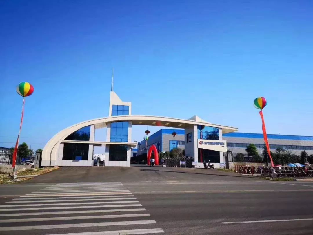 中国专汽制造业迎来新变化新格局--程力商用车强势挺进轻卡、中卡、重卡市场