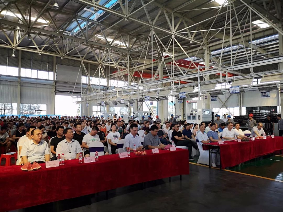 中国专汽制造业迎来新变化新格局--程力商用车强势挺进轻卡、中卡、重卡市场