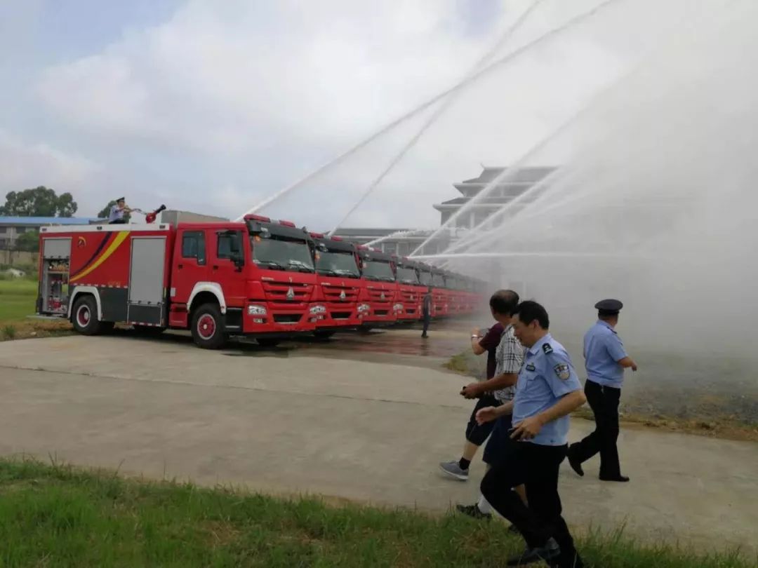 中国专汽制造业迎来新变化新格局--程力商用车强势挺进轻卡、中卡、重卡市场