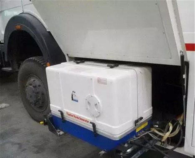 呵呵!羡慕开房车旅行，那是你没有倒过垃圾