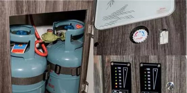 呵呵!羡慕开房车旅行，那是你没有倒过垃圾