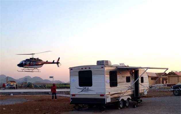 云南罗平航空房车露营地 体验欧美房车露营生活方式