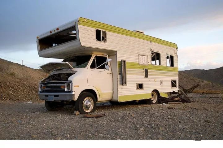 房车野外露营,露营位置选择7大要素