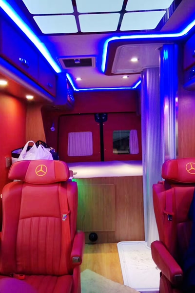 秋季房车露营备攻略