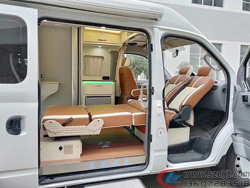 房车天窗的作用不可小瞧哦！