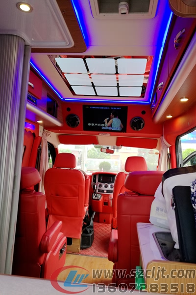 房车就是那个麻雀虽小五脏俱全的存在