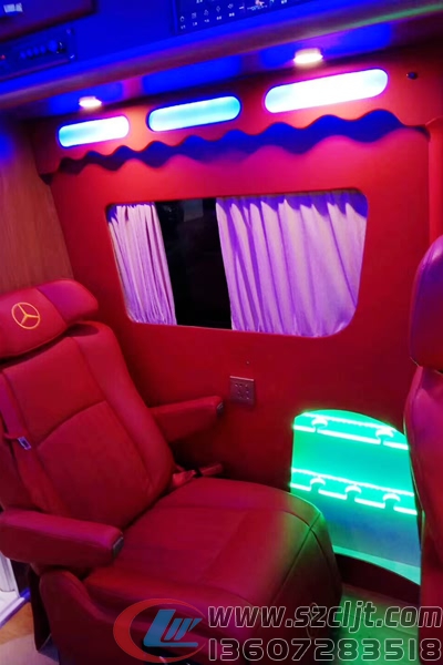 房车就是那个麻雀虽小五脏俱全的存在