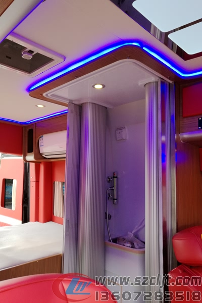 关于房车要不要装厕所的两种说法,你怎么看