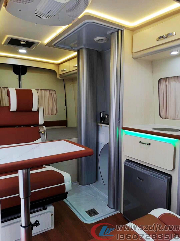 关于房车要不要装厕所的两种说法,你怎么看