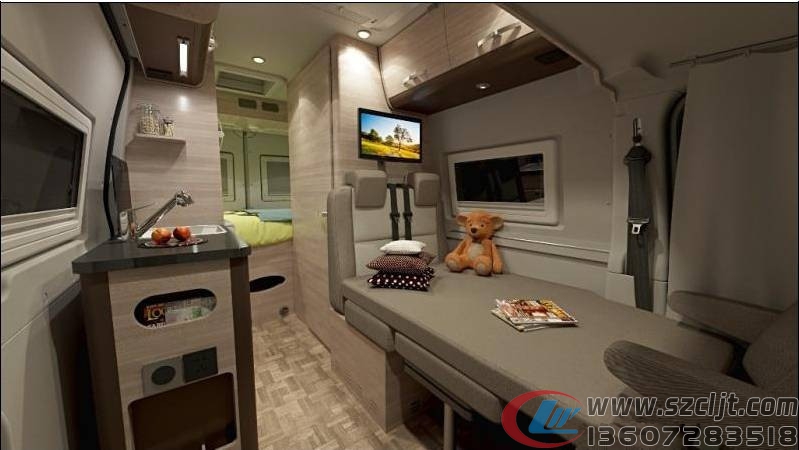 房车比家用车自驾游的更随性更舒适